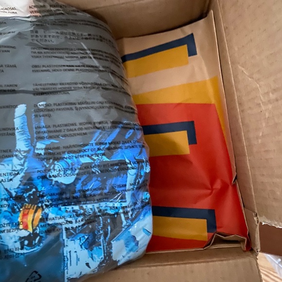 Travis Scott X McDonald’s Utopia Black T-Shirt - Picture 5 of 6